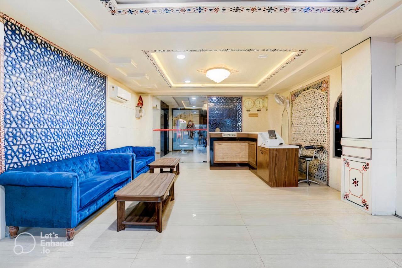 Hotel Sahibs Royal Ville - 500M From Taj Mahal Agra  Exterior photo